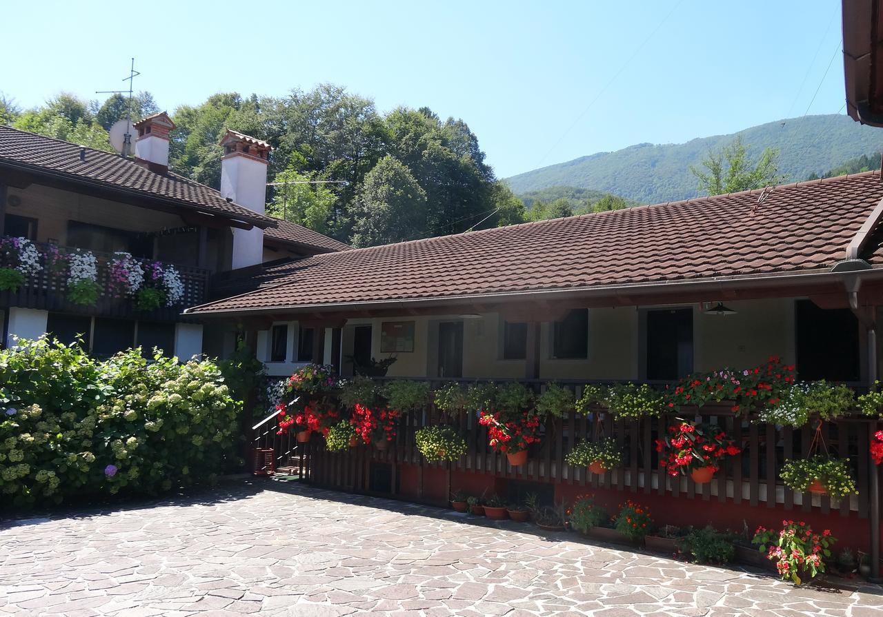 Sobe Rooms Zimmer Jazbec Idrsko Εξωτερικό φωτογραφία